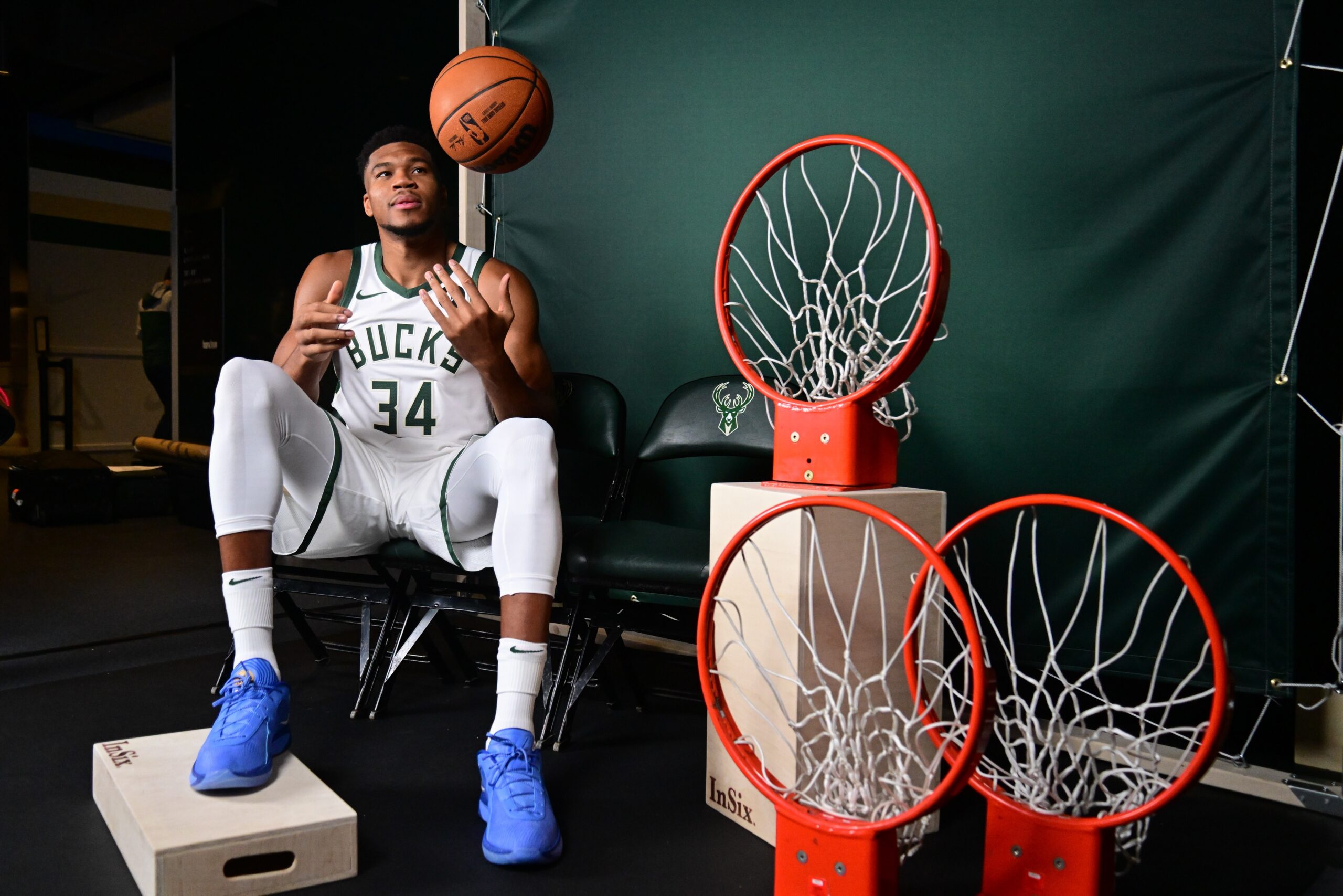 Milwaukee Bucks Giannis Antetokounmpo