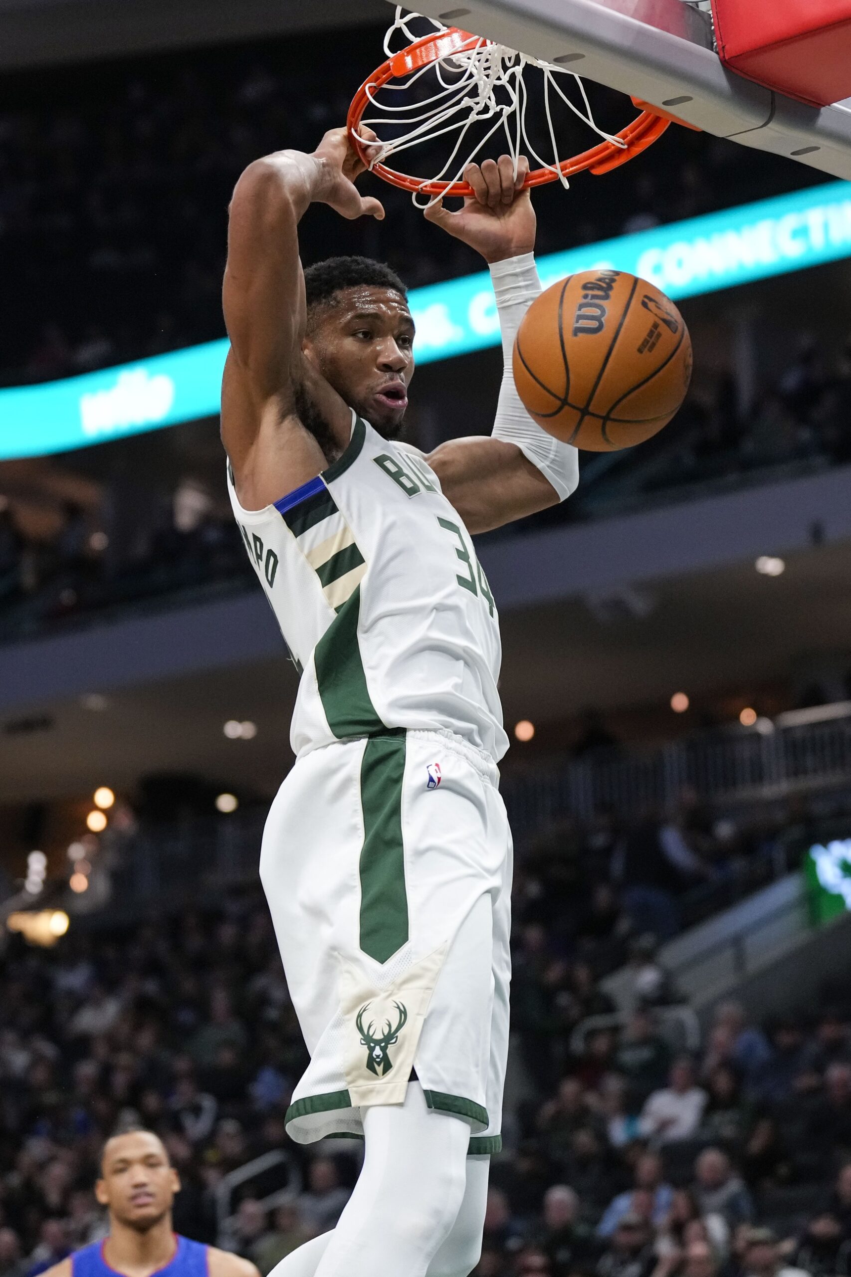 Nov 13, 2024; Milwaukee, Wisconsin, USA; Milwaukee Bucks forward Giannis Antetokounmpo (34) dunks during the first quarter against the Detroit Pistons at Fiserv Forum. Mandatory Credit: Jeff Hanisch-Imagn Images