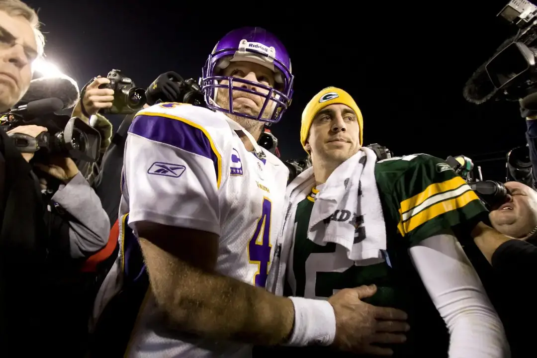 Green Bay Packers, Aaron Rodgers, Minnesota Vikings, Brett Favre