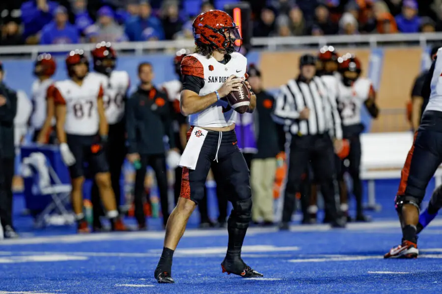 Wisconsin Badgers have landed a commitment from quarterback Danny O'Neil.