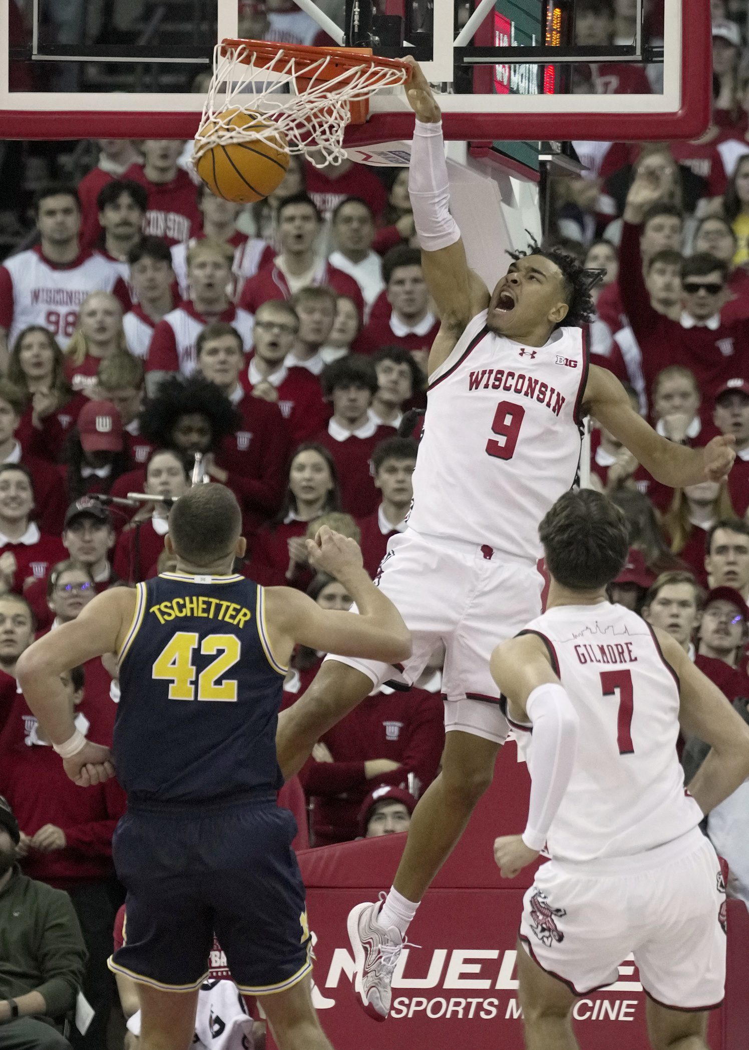 Wisconsin basketball guard John Tonje