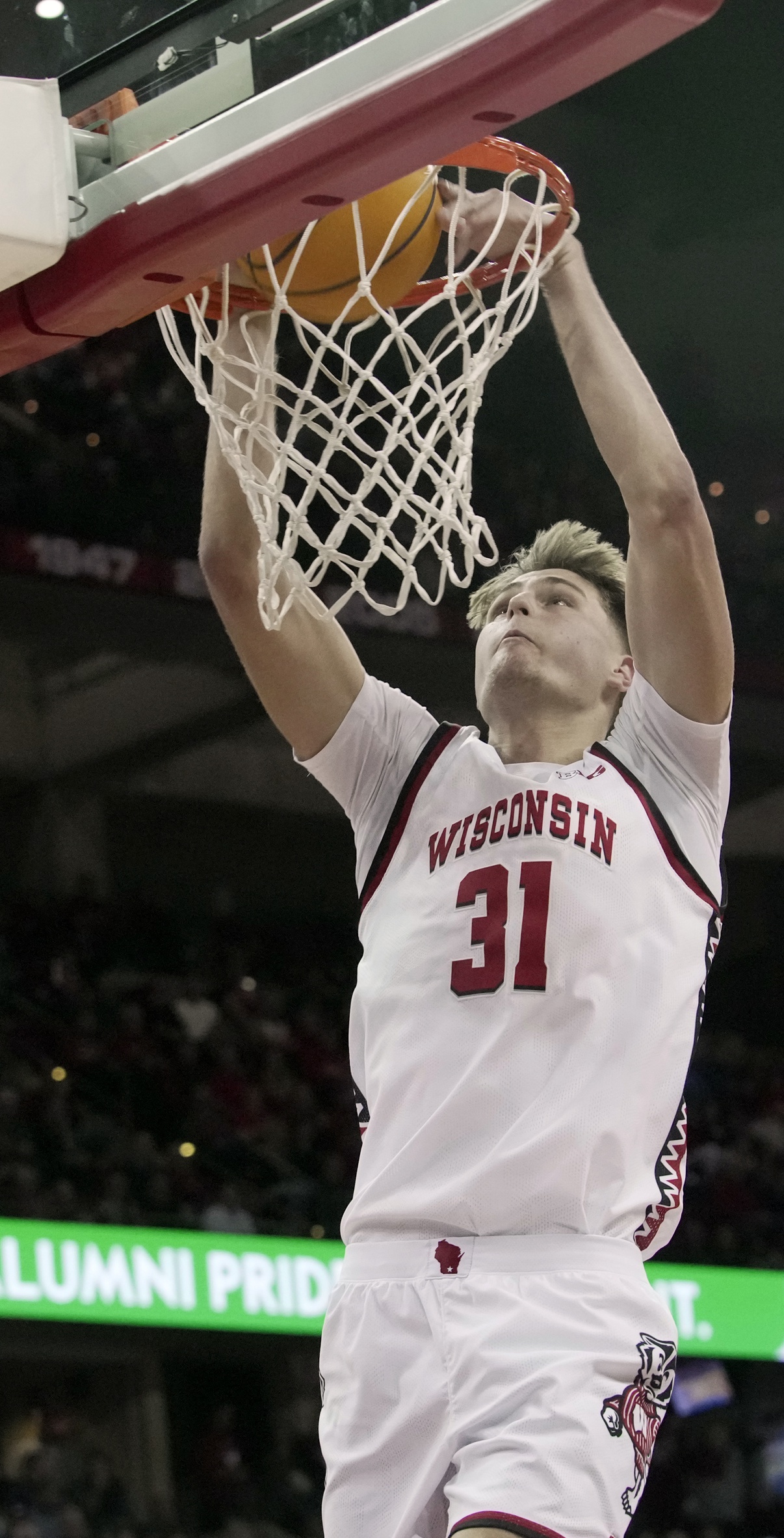 Wisconsin forward Nolan Winter