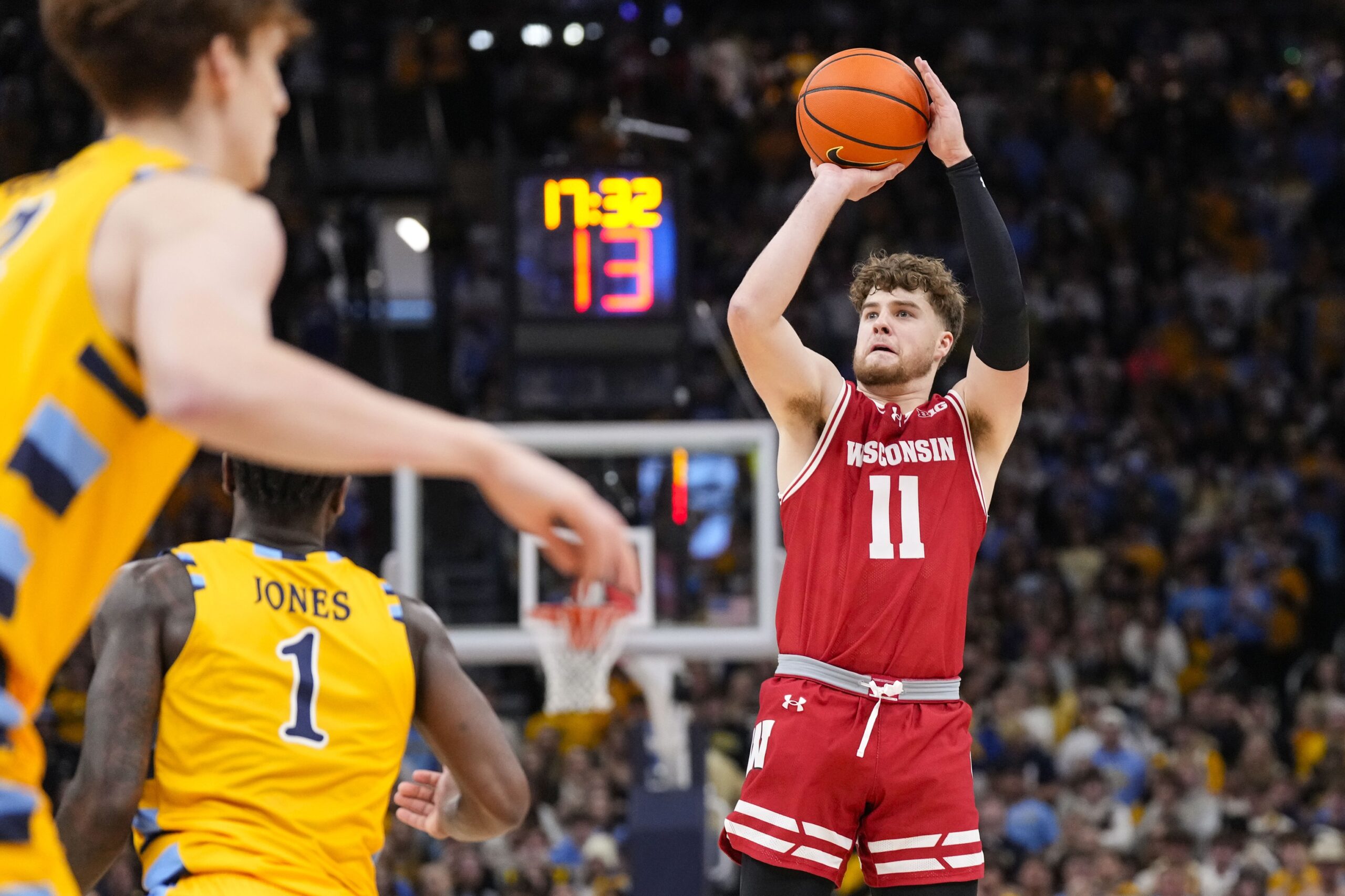 Wisconsin basketball, Max Klesmit