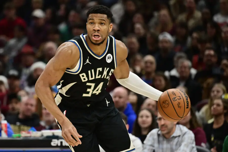 Dec 20, 2024; Cleveland, Ohio, USA; Milwaukee Bucks forward Giannis Antetokounmpo (34) drives to the basket against the Cleveland Cavaliers during the first quarter at Rocket Mortgage FieldHouse. Mandatory Credit: Ken Blaze-Imagn Images