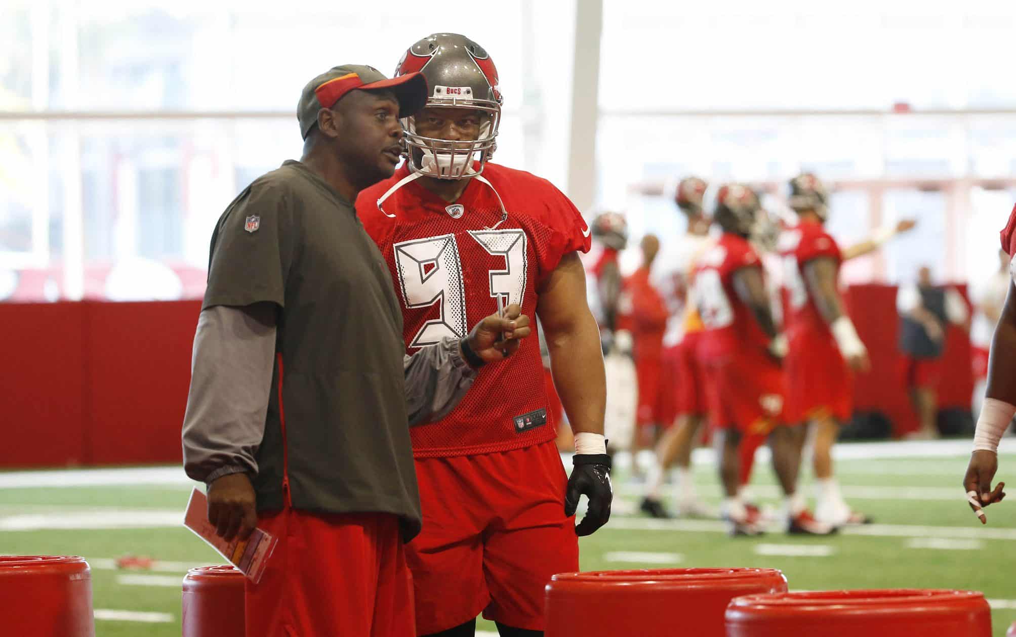 Packers Officially Meet With Different "Rodgers" For Super Bowl Run In 2025 (Report) 3 Jun 4, 2019; Tampa, FL, USA; Tampa Bay Buccaneers nose tackle Ndamukong Suh (93) talks with defensive line coach Kacy Rodgers during minicamp at AdventHealth Training Center. Mandatory Credit: Kim Klement-Imagn Images