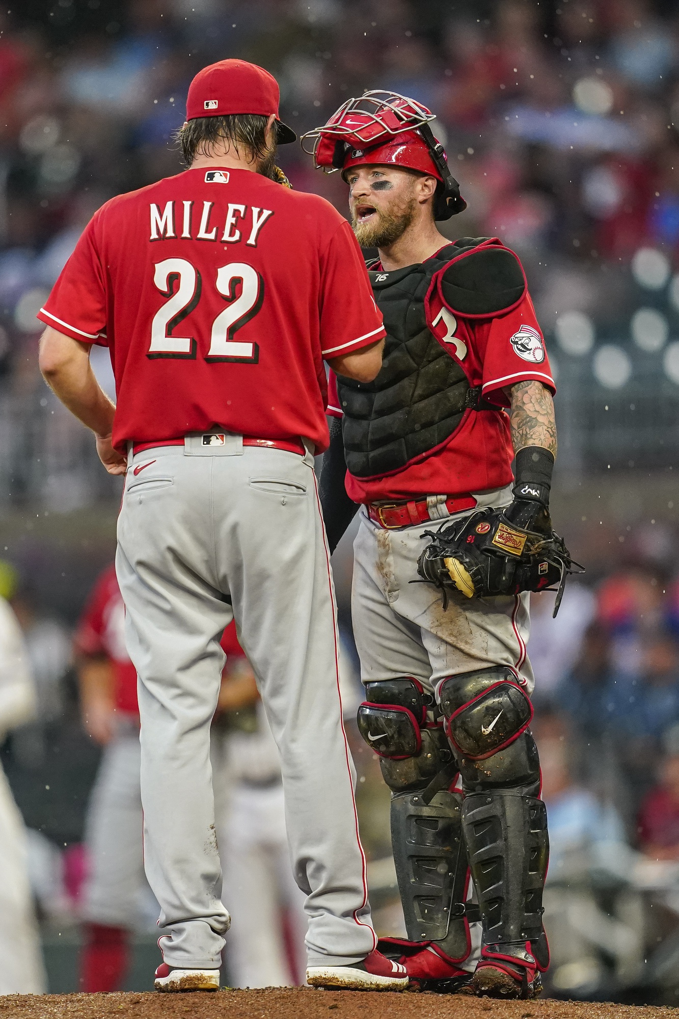 Milwaukee Brewers, Wade Miley, Cincinnati Reds