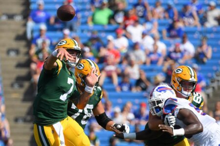 Green Bay Packers quarterback Kurt Benkert (7) passes the ball against the Buffalo Bills
