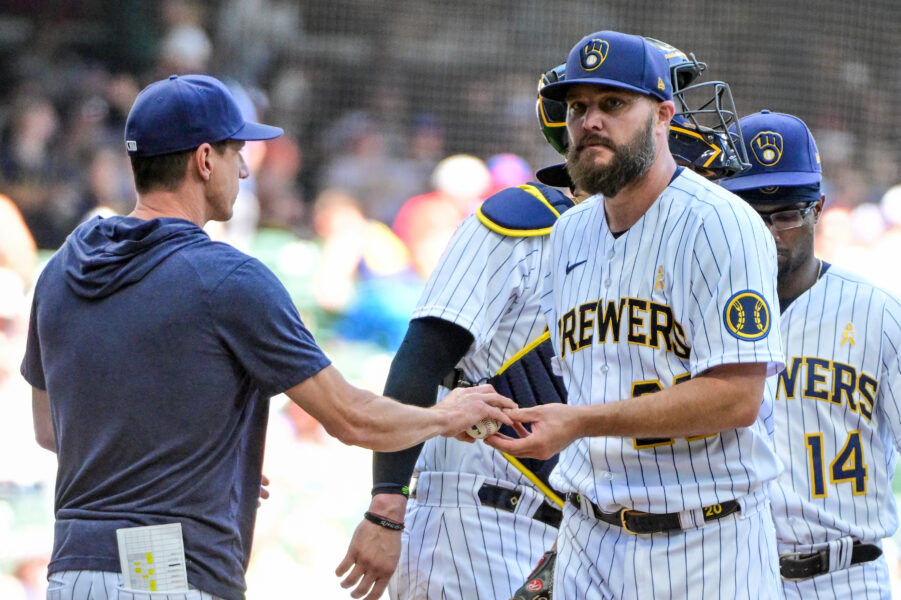 Wade Miley, Milwaukee Brewers