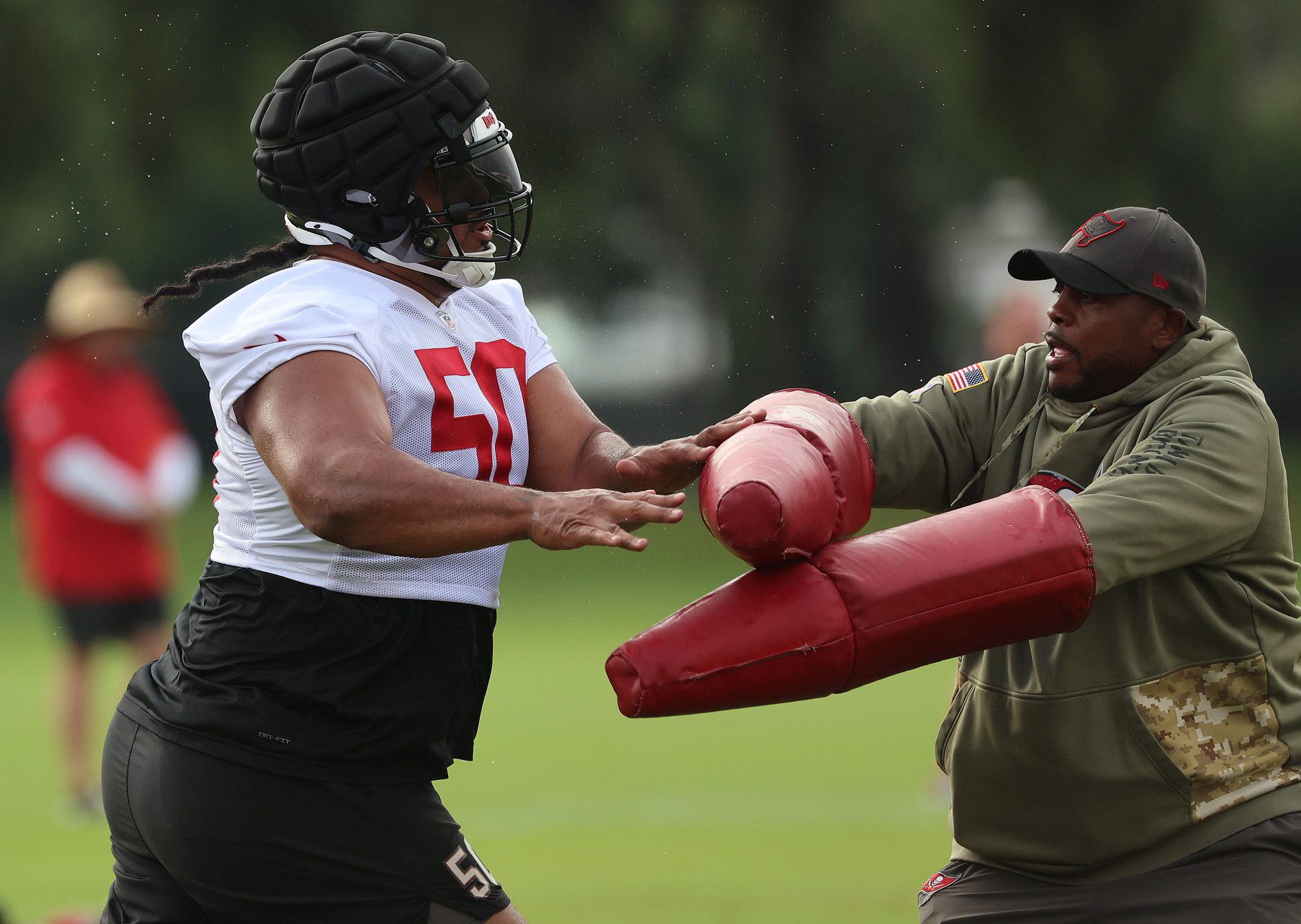 Packers Officially Meet With Different "Rodgers" For Super Bowl Run In 2025 (Report) 2 Jul 25, 2024; Tampa, FL, USA; Tampa Bay Buccaneers defensive tackle Vita Vea (50) and defensive coordinator Kacy Rodgers during training camp at AdventHealth Training Center. Mandatory Credit: Kim Klement Neitzel-Imagn Images Packers
