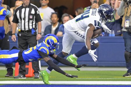 Green Bay Packers Fans Livid After Losing DK Metcalf Sweepstakes Green Bay Packers, DK Metcalf, Pittsburgh Steelers