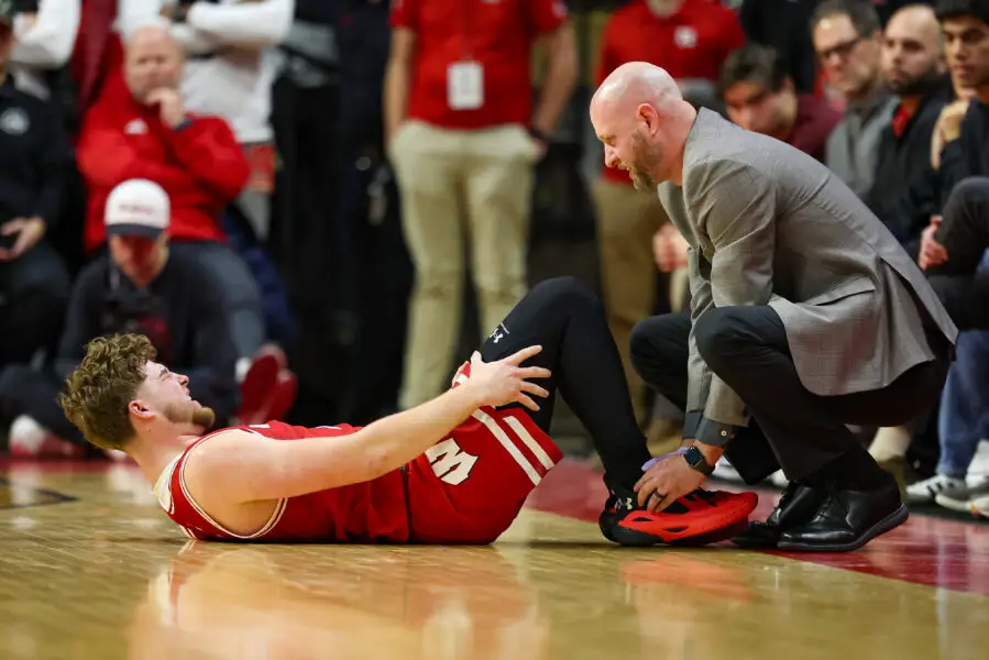 Wisconsin Badgers basketball, Max Klesmit