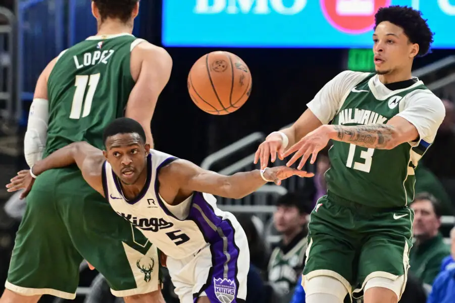 Milwaukee Bucks vs Sacramento Kings