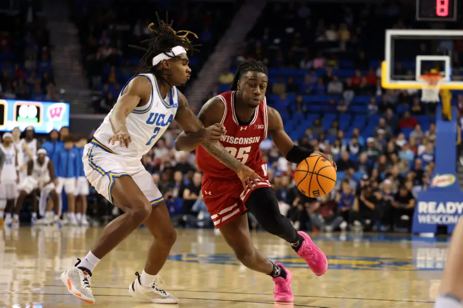 Wisconsin Badgers sophomore guard John Blackwell