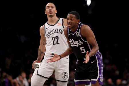 Milwaukee Bucks: Giannis Antetokounmpo’s All-Star replacement revealed in form of would-be snub candidate De'Aaron Fox, Giannis Antetokounmpo, Milwaukee Bucks