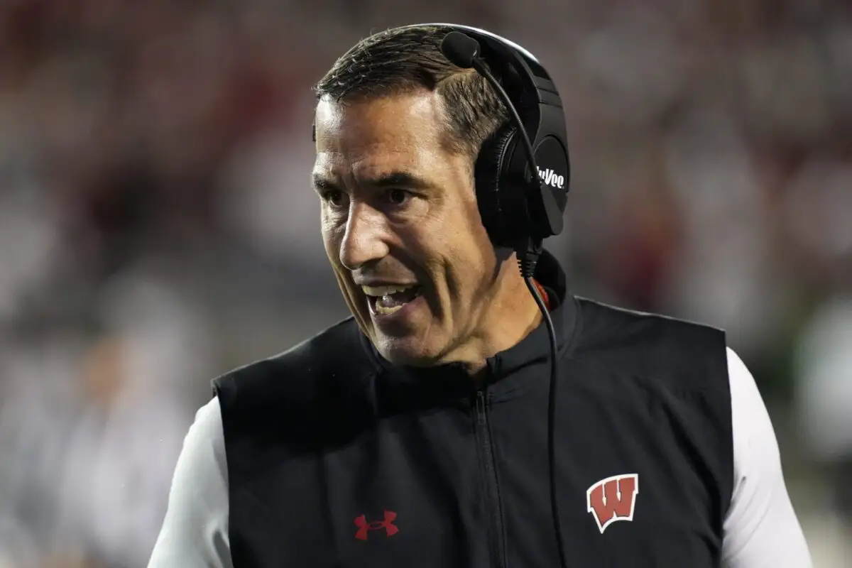 October 26, 2024; Madison, Wisconsin, USA; The main coach of Wisconsin Badgers Luke Fickell during a match against Penn State Nittany Lions at the Camp Randall stadium. Mandatory loan: Images Jeff Hanisch-Imagn