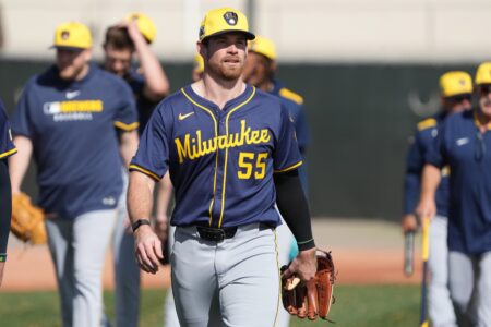 Brewers manager Pat Murphy grateful for Zimmermanโs โtremendous jobโ despite 5-run outing vs Padres Milwaukee Brewers, Brewers News, Bruce Zimmerman, Brewers vs Padres