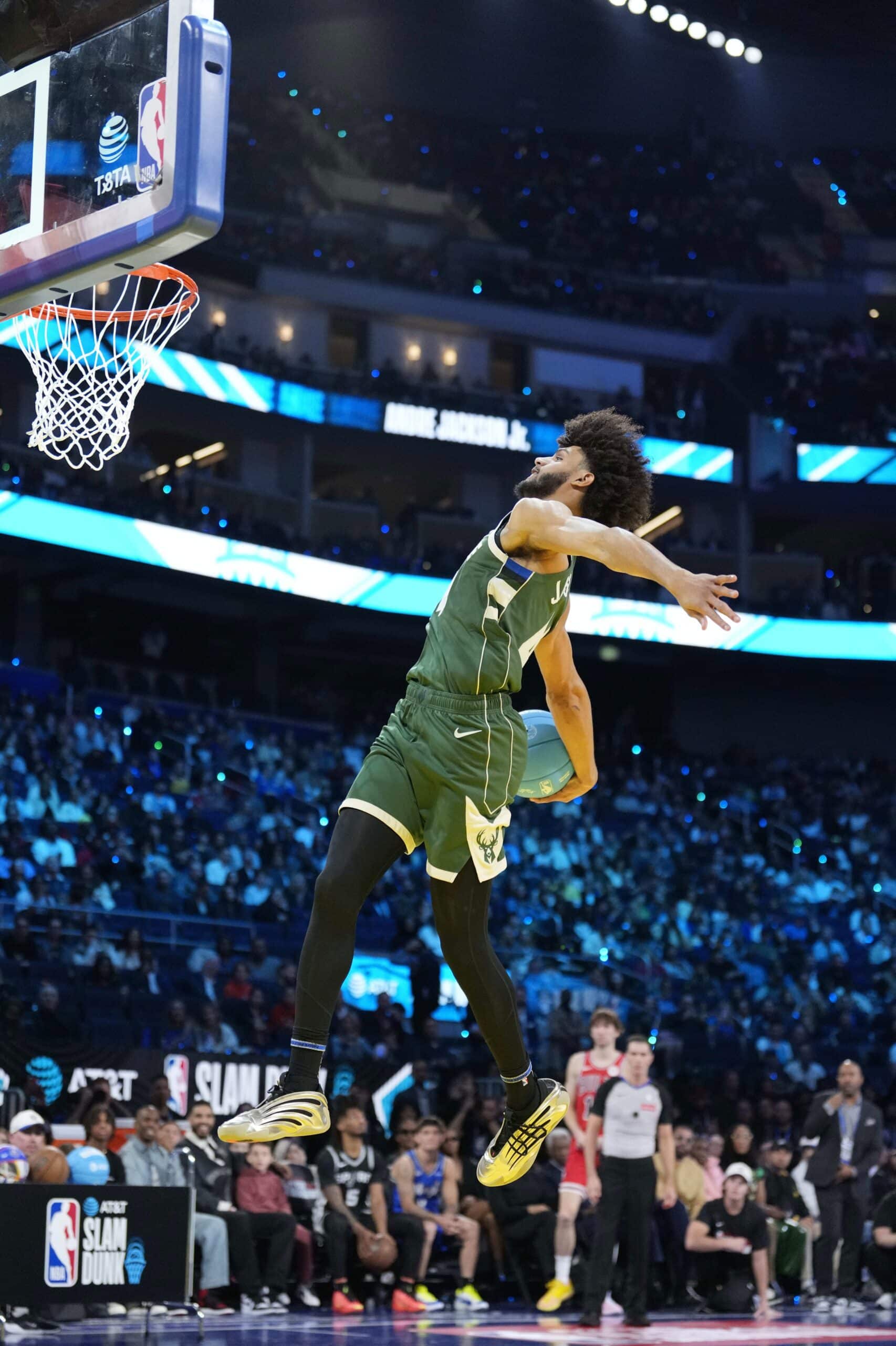 Milwaukee Bucks: Doc Rivers Explains Why Former Starter Has Been Banished to the Bench 1 Milwaukee Bucks, Doc Rivers, Andre Jackson Jr.