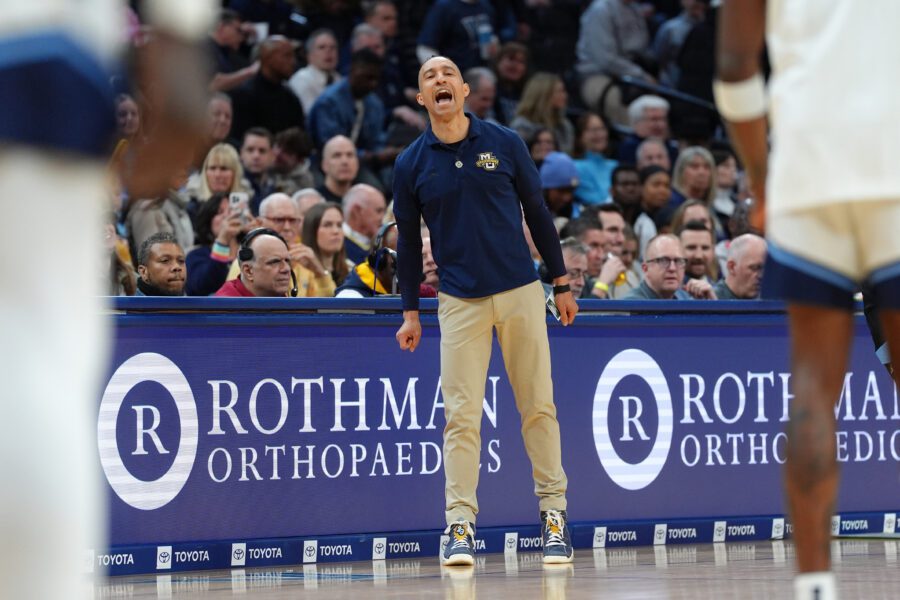 Marquette Golden Eagles Coach Shaka Smart On What Ails Team After Shocking 81-66 Loss to Villanova - 'We Haven't Had Enough True Connectivity Around' 3 Shaka Smart, Marquette Golden Eagles