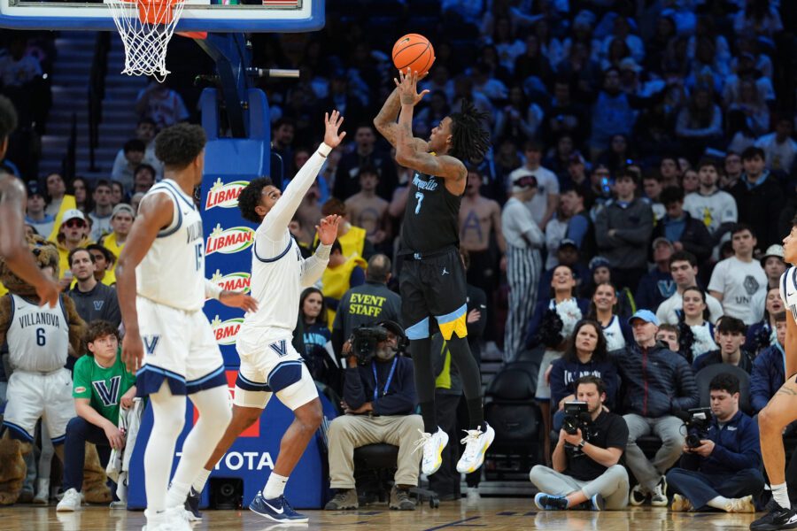Marquette Golden Eagles Coach Shaka Smart On What Ails Team After Shocking 81-66 Loss to Villanova - 'We Haven't Had Enough True Connectivity Around' 2 Zaide Lowery