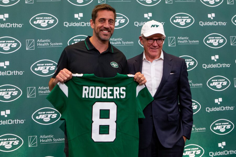 Woody Johnson, Aaron Rodgers