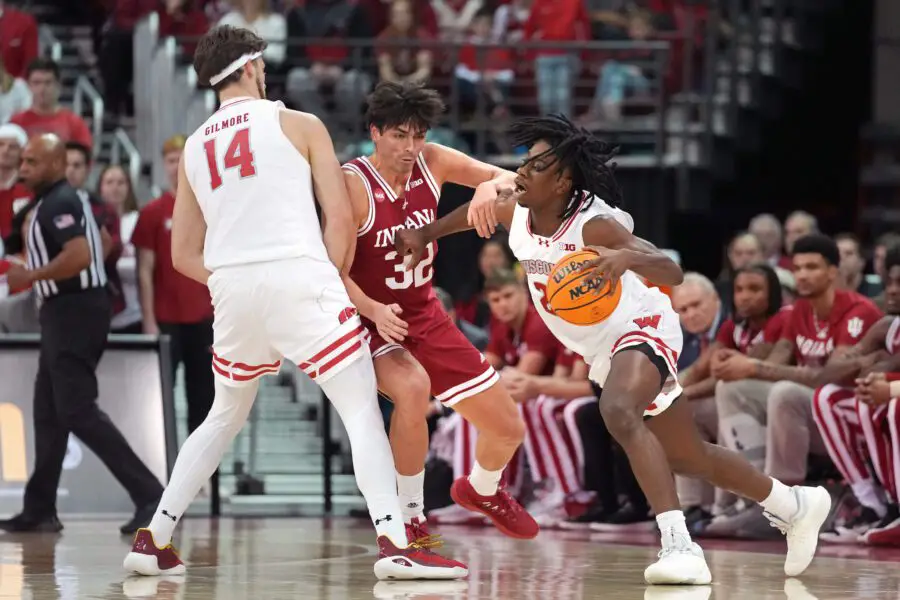 Wisconsin Badgers Star John Blackwell Gives High Praise to Impact Player Carter Gilmore After 1st Round Victory - 'He's a Major Key to Our Team' 3 John Blackwell, Carter Gilmore, Wisconsin Badgers