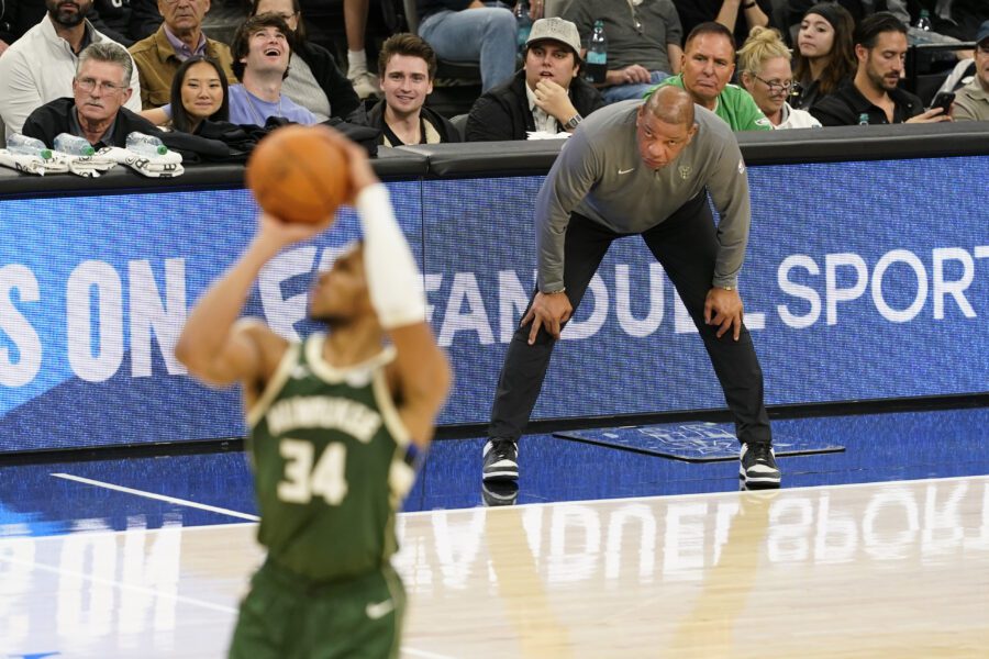 Milwaukee Bucks: Jon Horst Calls Doc Rivers 'The Best Coach in the World'; Sounds Contended With Their 2025 Offseason Moves 3 Milwaukee Bucks, Giannis Antetokounmpo, Doc Rivers