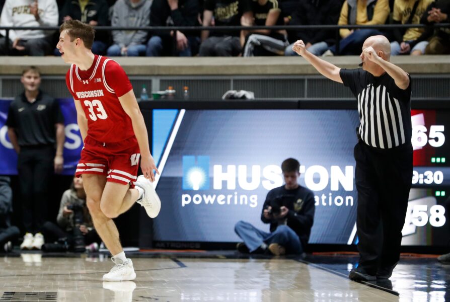 Wisconsin Badgers: Jack Janicki Scored Just 6 Points vs Minnesota But Greg Gard Thinks He Was Brilliant in Relieving Star John Tonje Jack Janicki, Wisconsin Badgers