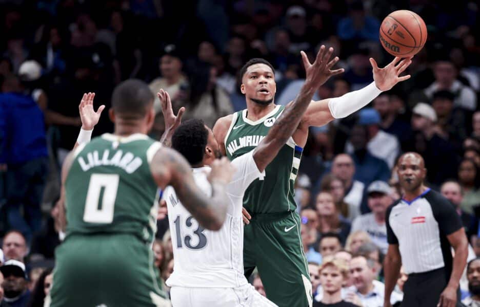 Milwaukee Bucks: Interesting Trade Proposal Brings in 2nd Star Analysts Think They Badly Need 1 Dallas Mavericks vs Milwaukee Bucks