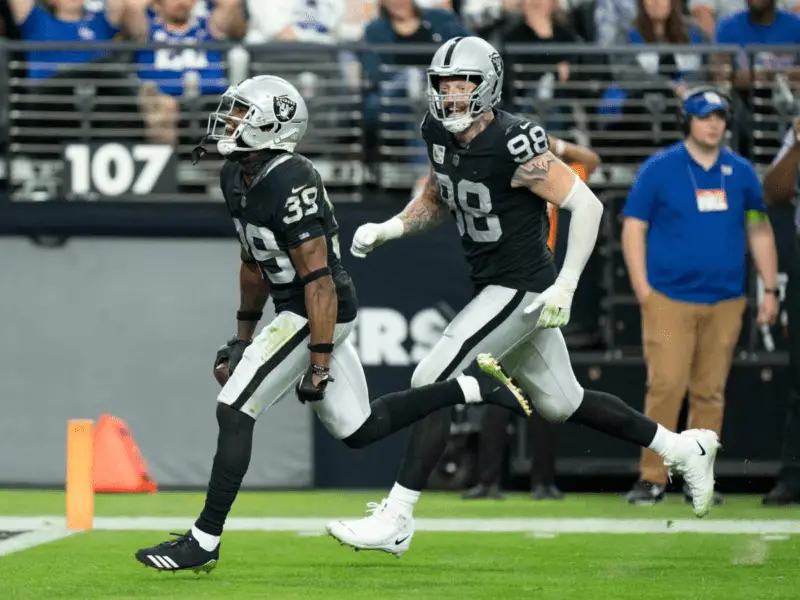 Fans Share Thoughts on Green Bay Packers Signing Injury-Prone CB for 4 Years & $48M: "Does This Mean Alexander Release Is Coming?" 1 Nate Hobbs