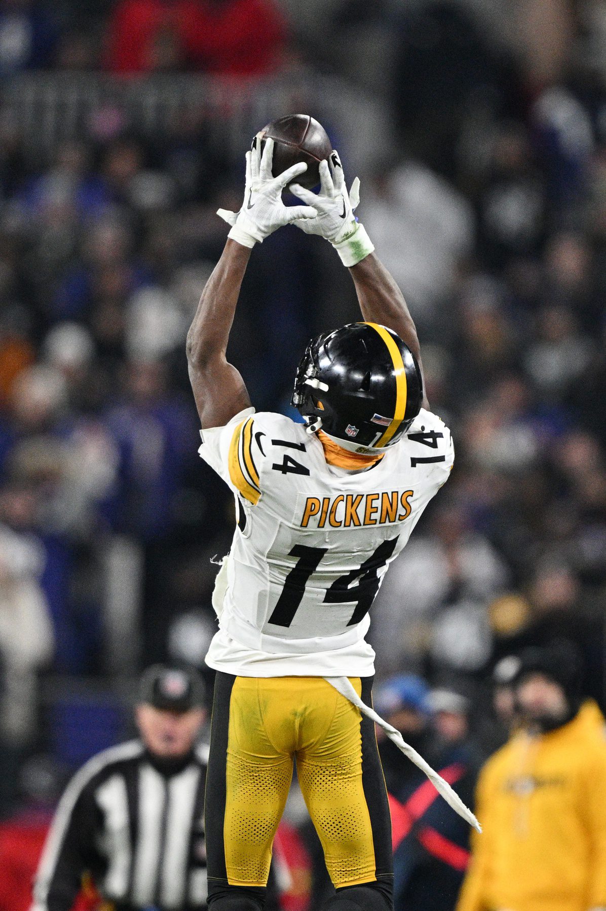 Green Bay Packers Have "Been Serious" in Attempts to Acquire Steelers Star Wide Receiver Ahead of 2025 NFL Draft 1 Green Bay Packers, George Pickens