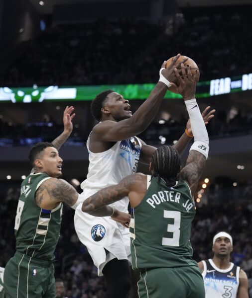 "Leave Finch In Milwaukee": Minnesota Timberwolves Fans Want Chris Finch Fired After Collapse Against the Milwaukee Bucks 3 USATSI 25881017 168400517 lowres