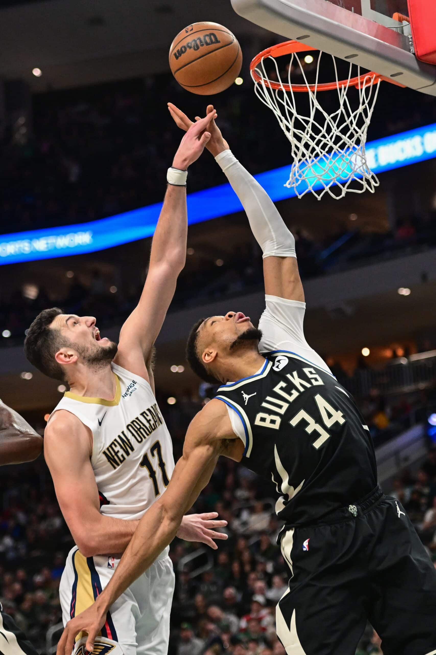 Milwaukee Bucks: Giannis Antetokounmpo Is the 3rd Player in NBA History to Accomplish This Feat 1 Milwaukee Bucks, Giannis Antetokounmpo