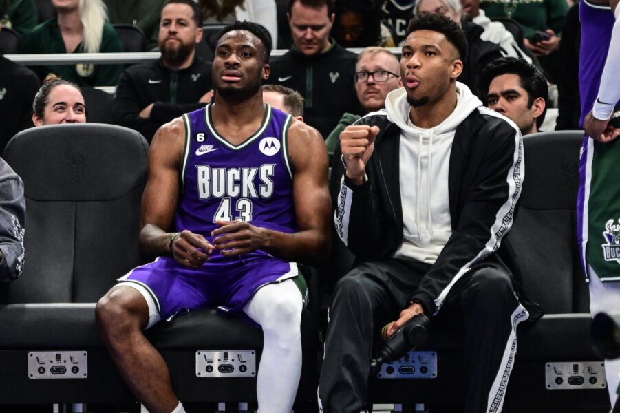 Bucks News: Thanasis Antetokounmpo Healed from Injury After 1-Season Rest; Analysts, Fans Think He's Important Key to Get Giannis 2 Giannis Antetokounmpo, Thanasis
