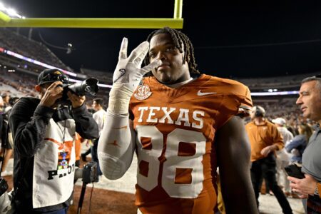 Packers News: Texas Longhorns DC on What 124th Pick Barryn Sorrell Needs to Improve in New Level – ‘He’s Got to Learn the Defense’ Barryn Sorrell, Green Bay Packers, Packers training camp