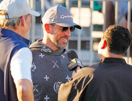 Steelers Looking at Underperforming QB as Big Backup Plan for Aaron Rodgers as 2025 Season Gets Nearer Pittsburgh Steelers, Green Bay Packers, Aaron Rodgers