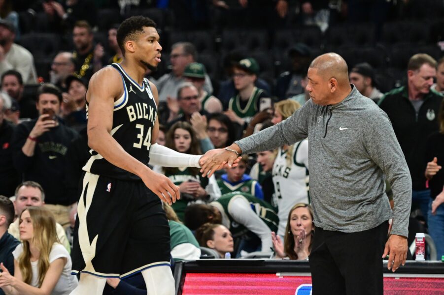 Milwaukee Bucks: NBA Legend Paul Pierce Believes Giannis Antetokounmpo Should Leave - "He Needs Some Fresh Air" 4 Milwaukee Bucks Doc Rivers