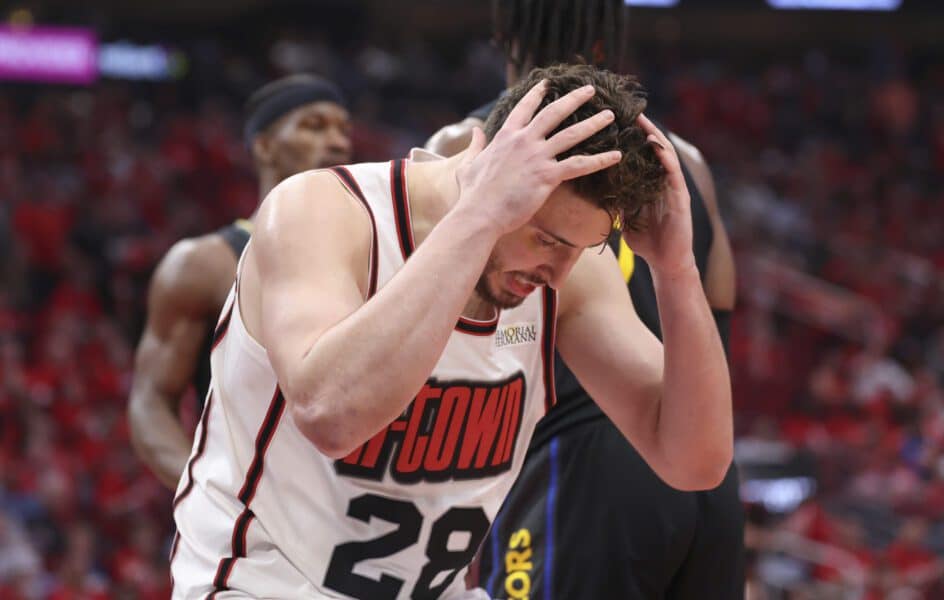 NBA News: West Contender Prepares Appealing Package to Get Giannis Antetokounmpo, Read to Give Up 1 of Today's Best Big Men 3 Houston Rockets, Alperen Sengun