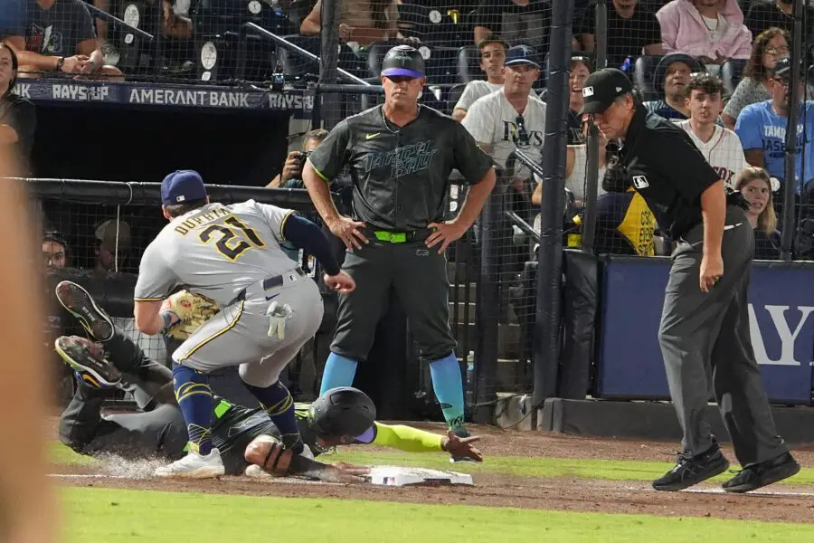 "It's got to be egregious;" Brewers Pat Murphy ejected over another obstruction call 1 Milwaukee Brewers, Brewers News, Brewers vs Rays