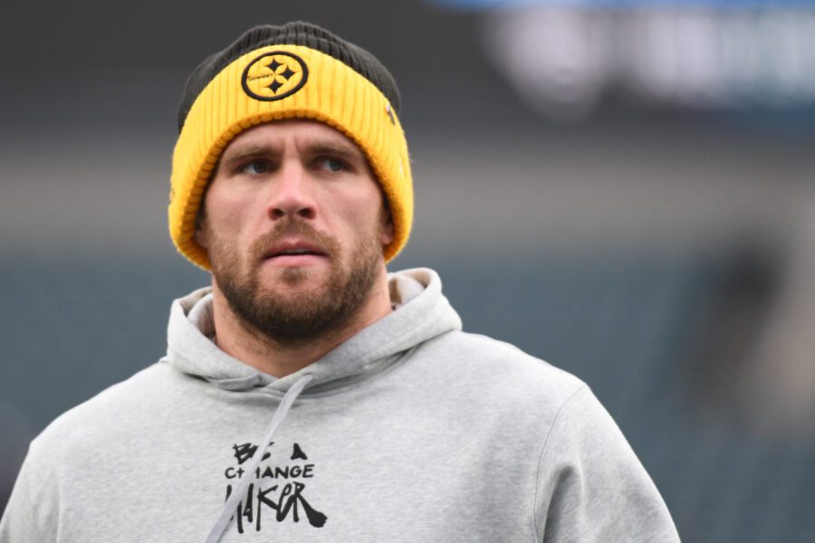 NFL News: Is Wisconsin Badgers Alum T.J. Watt on His Way Out of the Steelers? Mike Tomlin Feels Optimistic as 4-Time All-Pro Member is No-Show in Practice 1 T.J. Watt, Pittsburgh Steelers