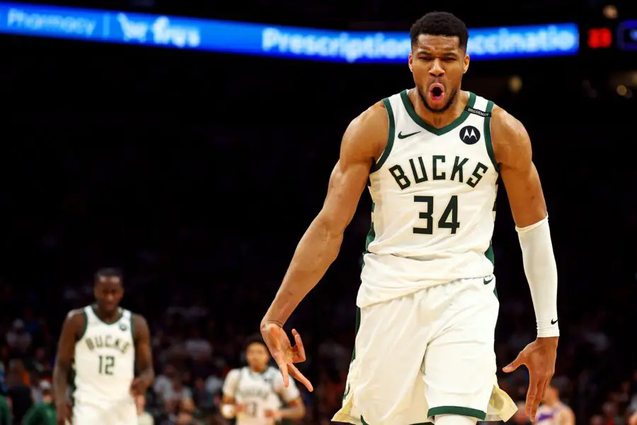 Bucks News: Shaquille O'Neal in Case Giannis Antetokounmpo Makes Shocking Teams Up With Superstars in Another Team - 'Don't Be 2nd Option' 1 Giannis Antetokounmpo, Milwaukee Bucks, Bucks news