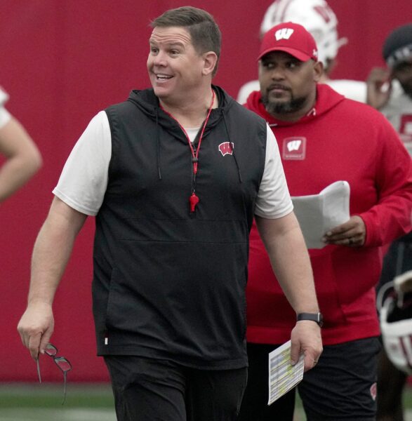 Wisconsin Football: Vegas Win Total Odds Revealed For Brutal 2025 Schedule 1 USATSI 25887711 168400517 lowres