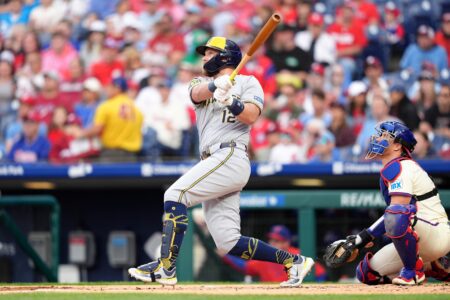 Milwaukee Brewers 1B sets social media ablaze with team-first comments after return Milwaukee Brewers, Brewers rumors, Brewers news, Rhys Hoskins