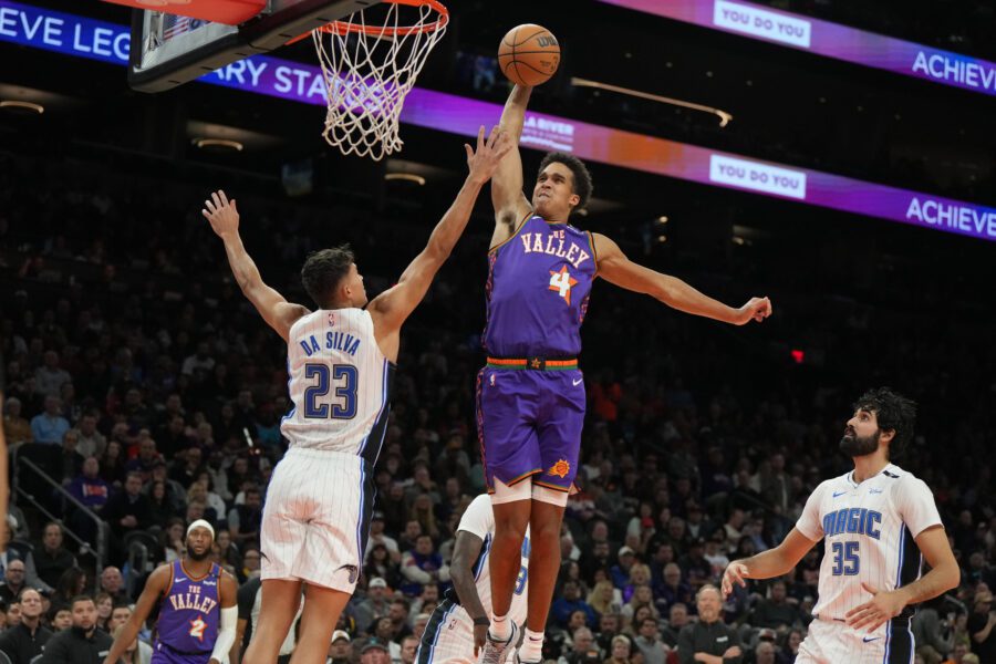 Phoenix Suns: Oso Ighodaro’s Year 2 Might See Him Play 4, Says He’s Best Being a Leader Just Like in Marquette Oso Ighodaro, Phoenix Suns