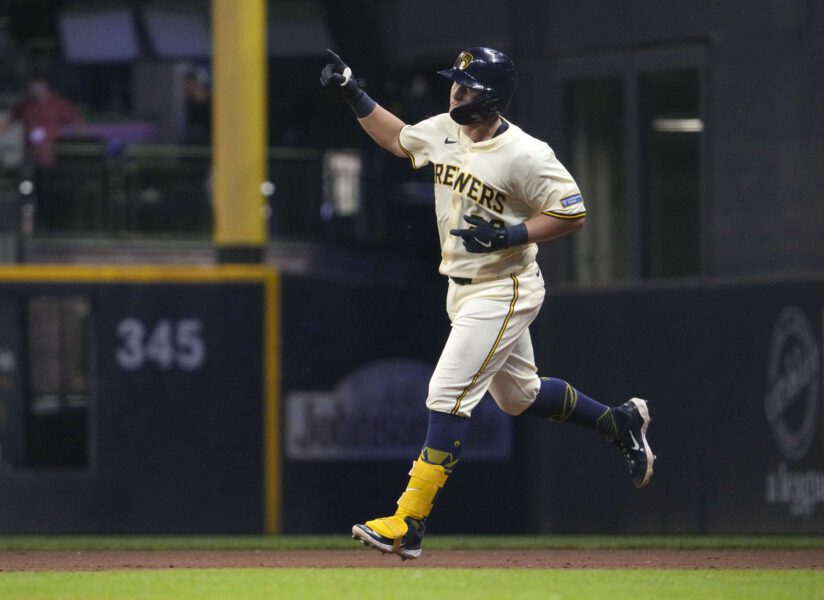 Milwaukee Brewers: Andrew Vaughn Steps in to the Same League as MLB Great Barry Bonds With This 1 Stat as New Brew Crew Member 1 Andrew Vaughn, Milwaukee Brewers