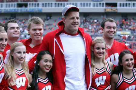 Wisconsin Badgers Football: Center Jake Renfro Says Program Great J.J. Watt Spoke to Them in Most Honest Way to Prepare Them for 2025 Season J.J. Watt, Wisconsin Badgers