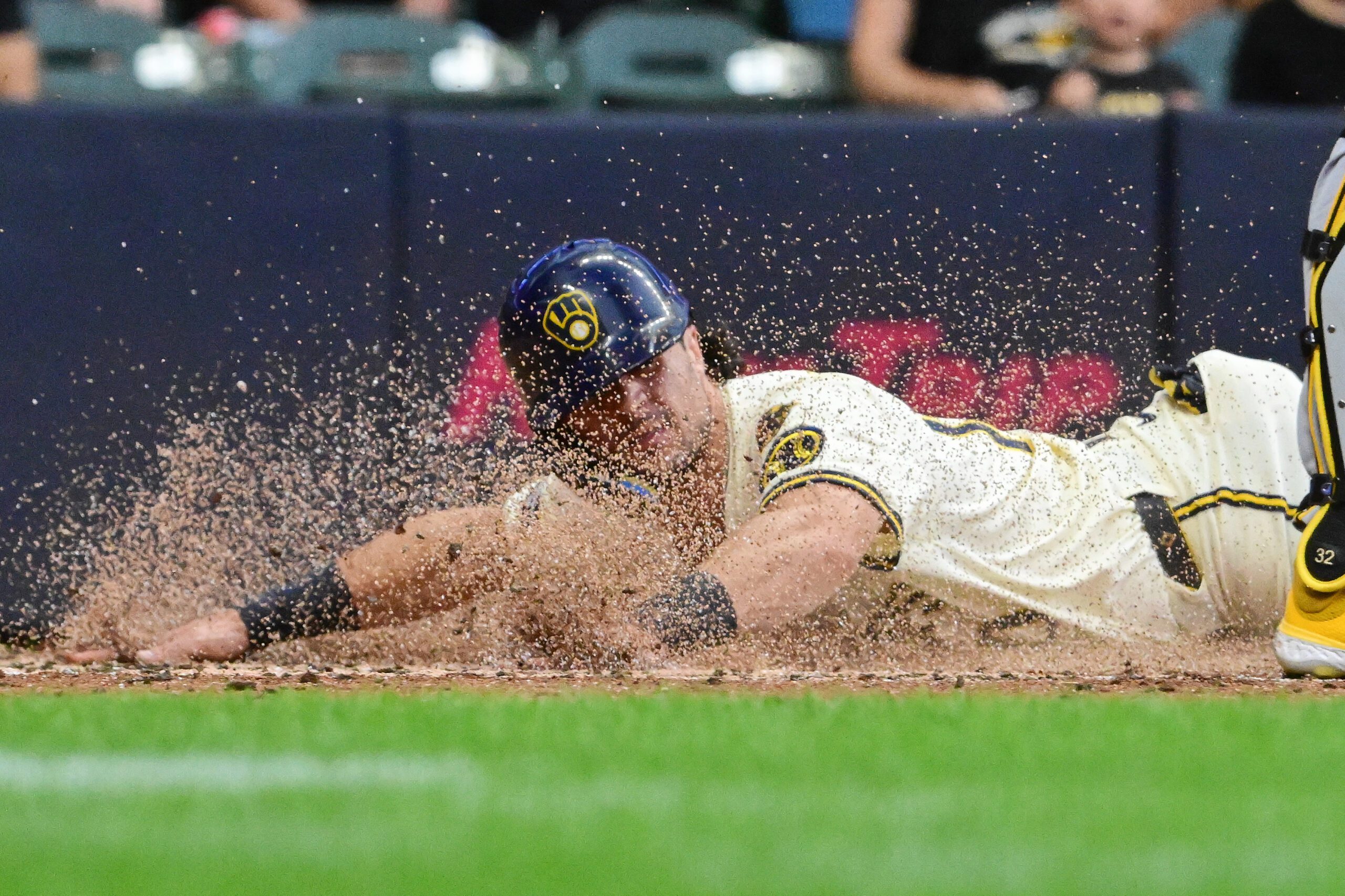 Milwaukee Brewers Force Paul Skenes Into Unfiltered Admission About Brew Crew After 14-0 Beatdown 1 Sal Frelick, Milwaukee Brewers