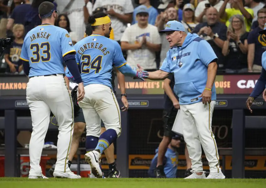 Wow-worthy offer could persuade Brewers to trade 2-time All-Star, team reporter suggests 2 Pat Murphy, Milwaukee Brewers, Brewers vs Padres