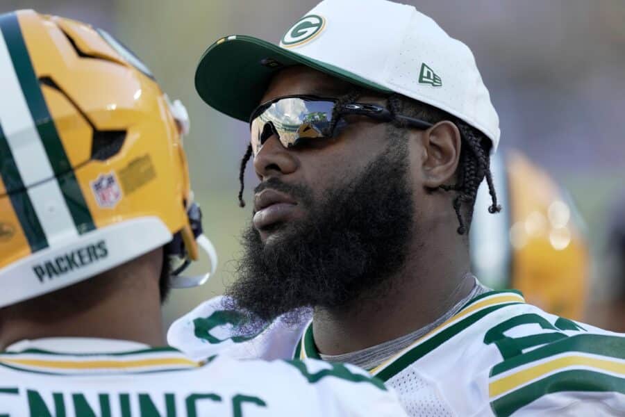 Green Bay Packers offensive tackle Rasheed Walker (63)