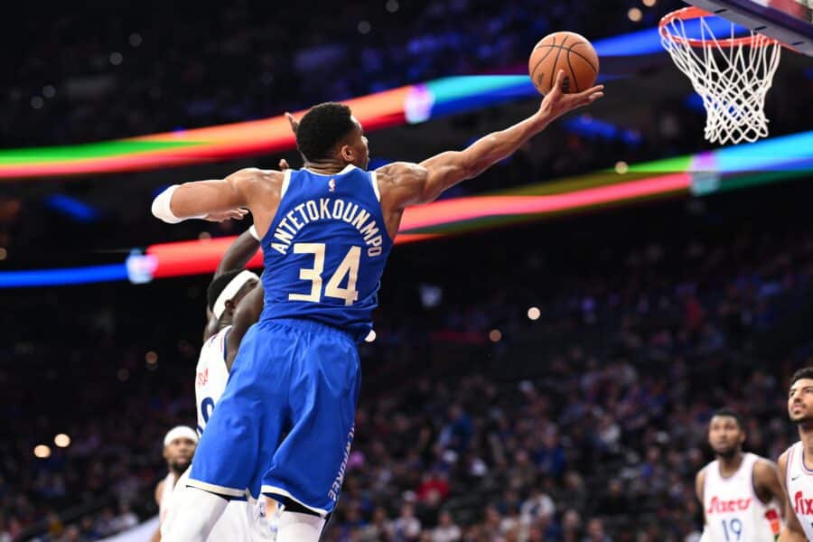 Rockets GM crushes Giannis Antetokounmpo trade rumors 1 Apr 3, 2025; Philadelphia, Pennsylvania, USA; Milwaukee Bucks forward Giannis Antetokounmpo (34) drives to shoot against the Philadelphia 76ers in the second quarter at Wells Fargo Center. Mandatory Credit: Kyle Ross-Imagn Images