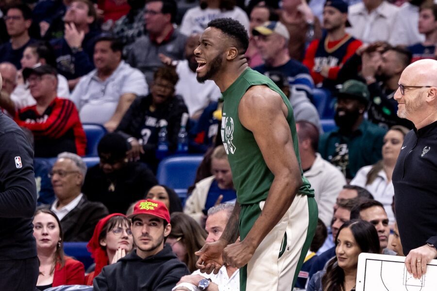 Brian Windhorst issues take on Bucks' Thanasis signing that fans can all agree with: "0% problem with it" 1 Thanasis Antetokounmpo, Milwaukee Bucks, Brian Windhorst